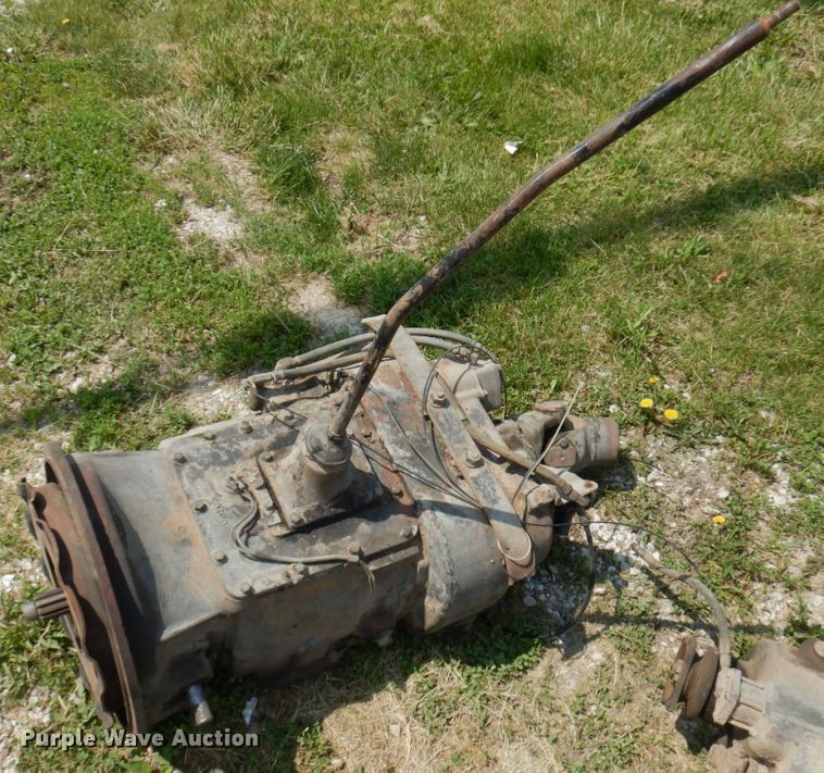 image for item IT9447 Truck parts