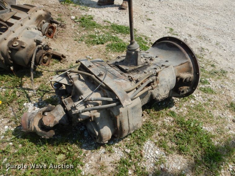 image for item IT9447 Truck parts