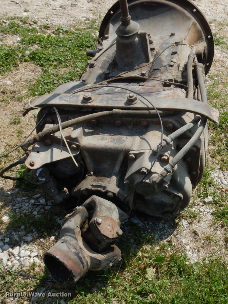 image for item IT9447 Truck parts