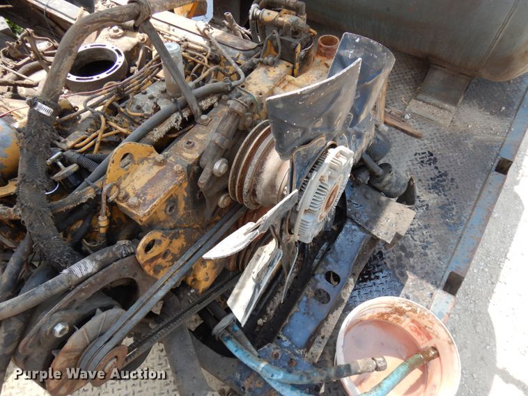 image for item IT9448 Caterpillar 3208 eight cylinder diesel  engine