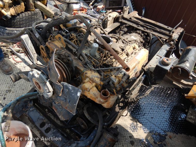 image for item IT9448 Caterpillar 3208 eight cylinder diesel  engine