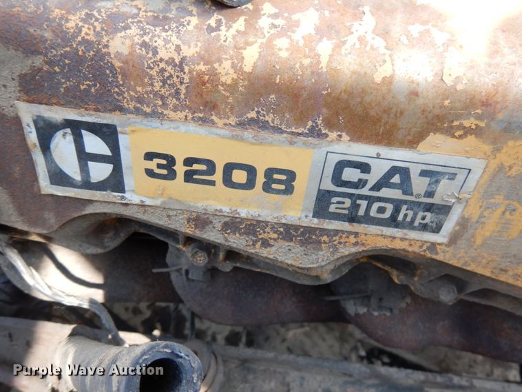 image for item IT9448 Caterpillar 3208 eight cylinder diesel  engine