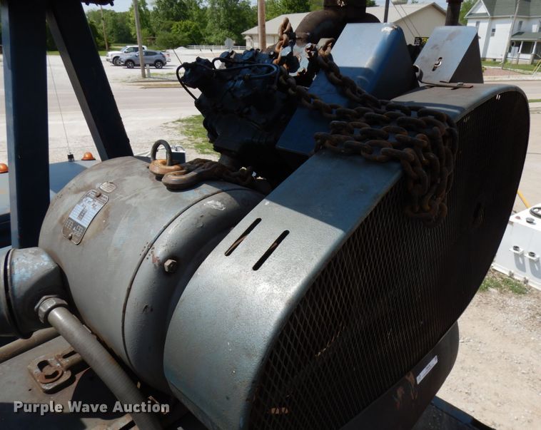 image for item IT9450 Western Tank and Steel 5015  air compressor