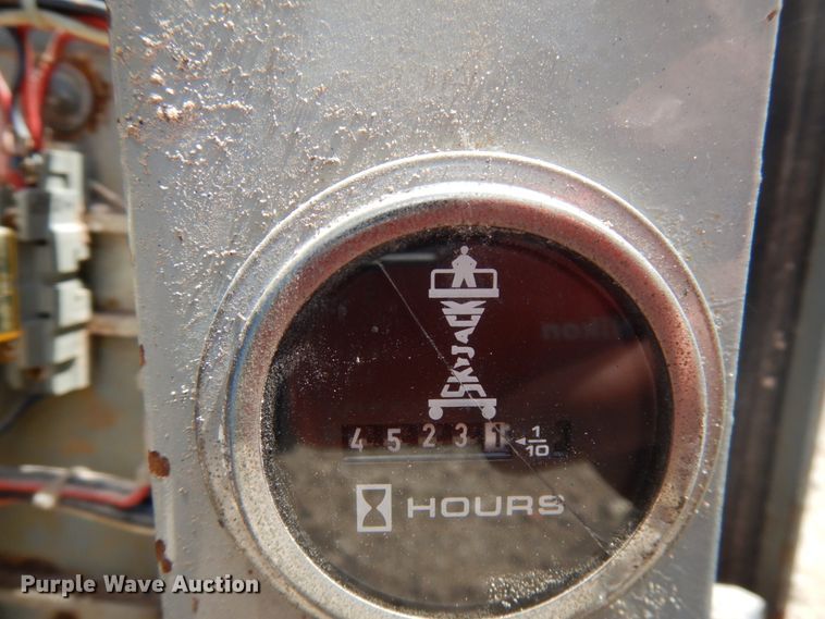 image for item IT9452 Sky Jack  scissor lift