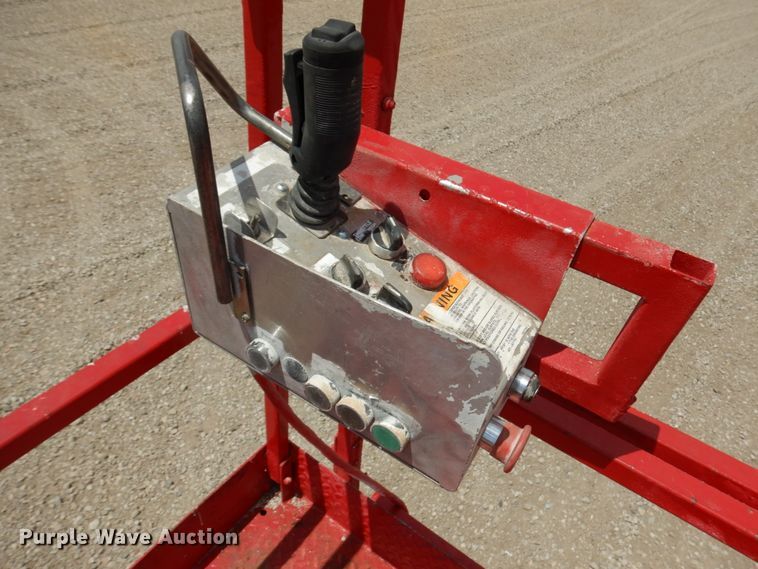 image for item IT9452 Sky Jack  scissor lift