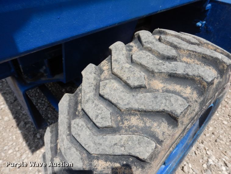 image for item IT9452 Sky Jack  scissor lift