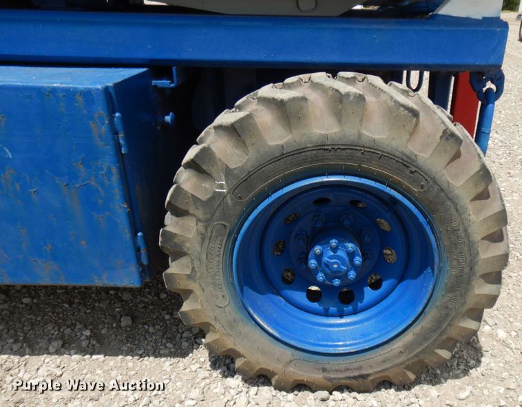 image for item IT9452 Sky Jack  scissor lift