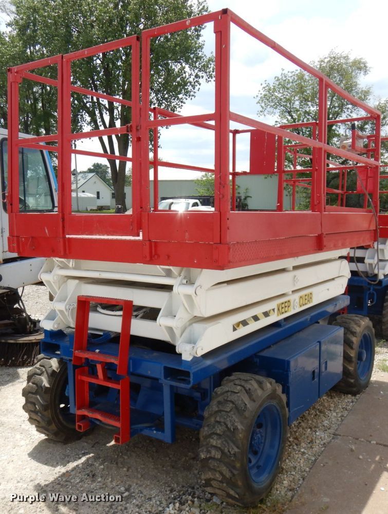 image for item IT9453 Sky Jack  scissor lift