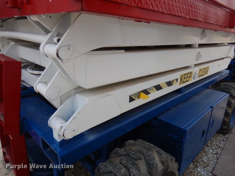 image for item IT9453 Sky Jack  scissor lift