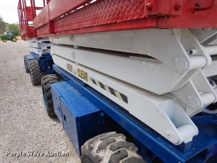 image for item IT9453 Sky Jack  scissor lift