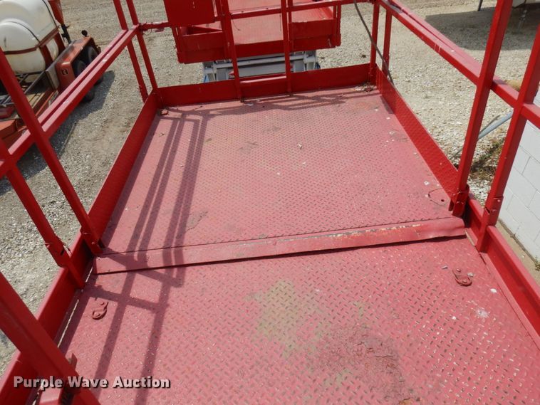 image for item IT9453 Sky Jack  scissor lift