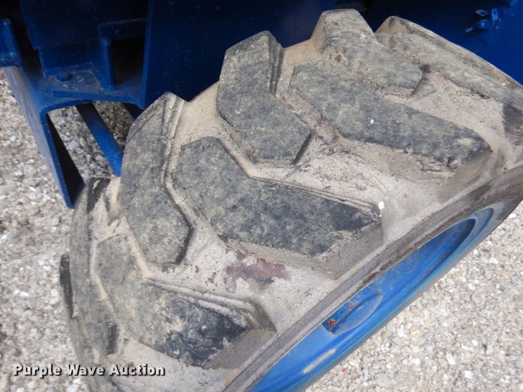 image for item IT9453 Sky Jack  scissor lift