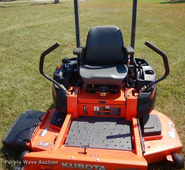 image for item IT9504 Kubota Z125SKH  ZTR lawn mower