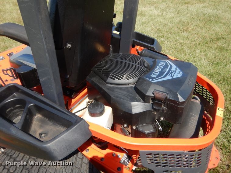 image for item IT9504 Kubota Z125SKH  ZTR lawn mower