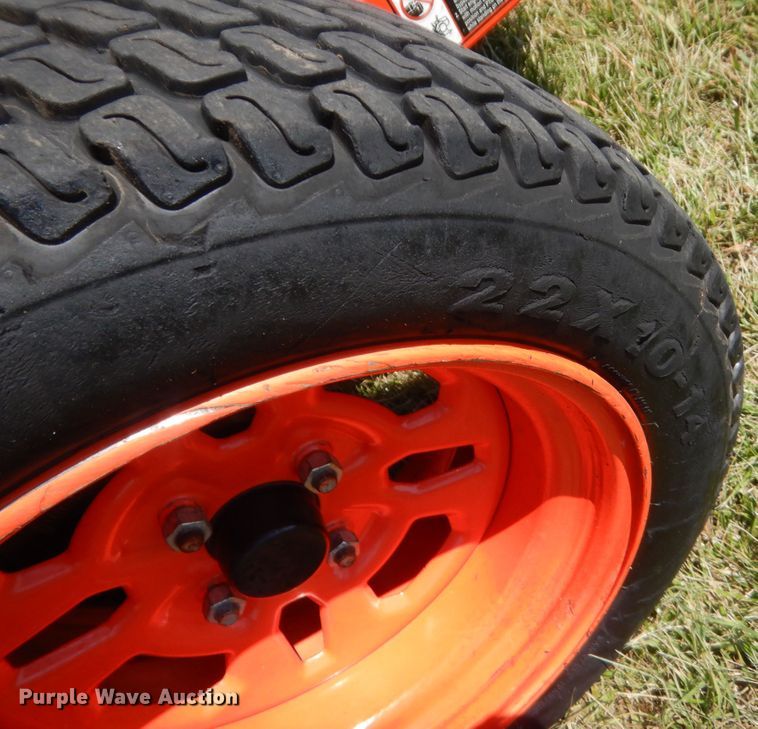 image for item IT9504 Kubota Z125SKH  ZTR lawn mower