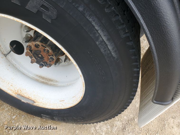 image for item IX9807 2012 International DuraStar 4300  flat bed truck