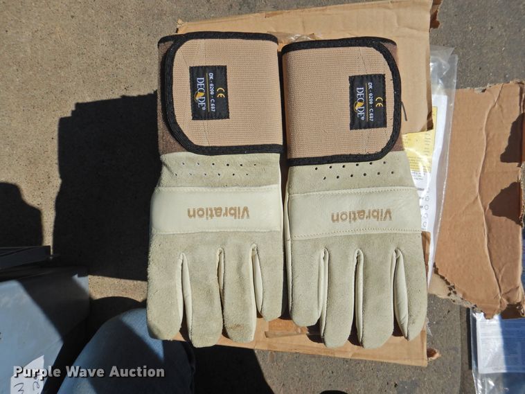 image for item JX9935 Anti-vibration gloves