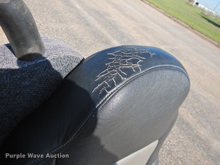 image for item JX9937 (4) truck and bus seats
