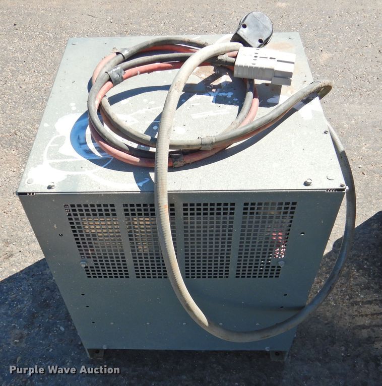 image for item JX9941 Caterpillar NOR30  order picker