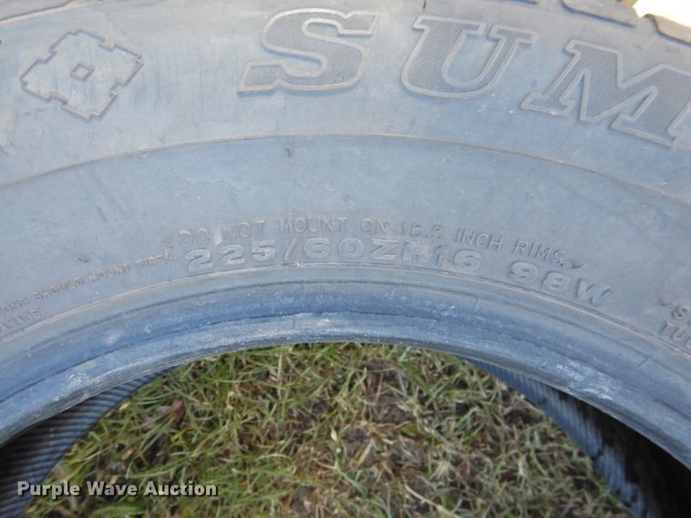 image for item JX9944 (12) tires