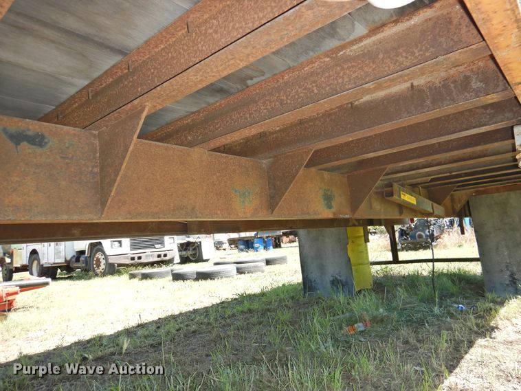 image for item JX9948 Flatbed