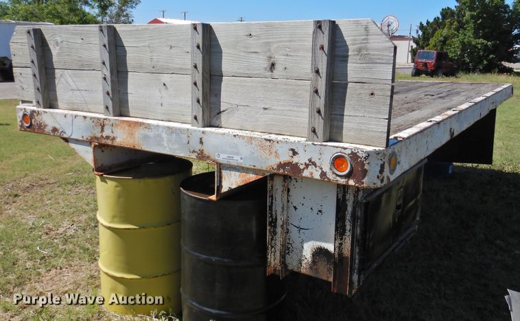 image for item JX9949 Flatbed