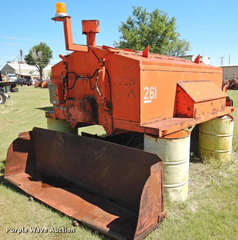 image for item JX9950 Pot hole patcher truck bed