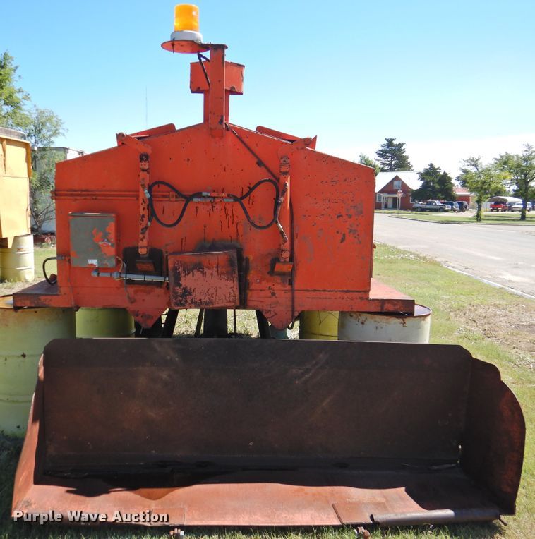 image for item JX9950 Pot hole patcher truck bed