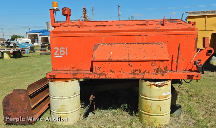 image for item JX9950 Pot hole patcher truck bed