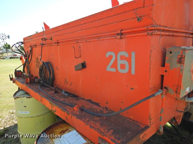 image for item JX9950 Pot hole patcher truck bed