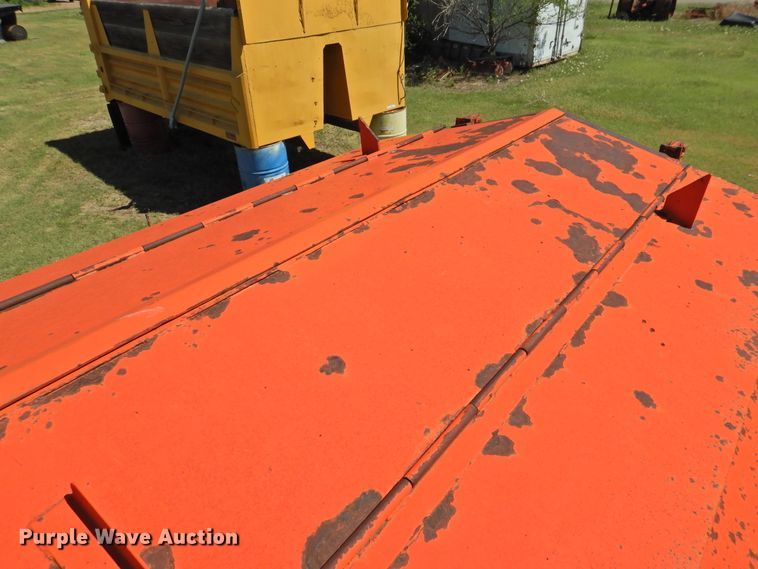 image for item JX9950 Pot hole patcher truck bed