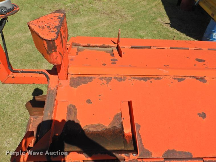 image for item JX9950 Pot hole patcher truck bed