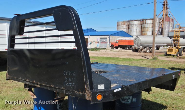 image for item JX9952 CM flatbed