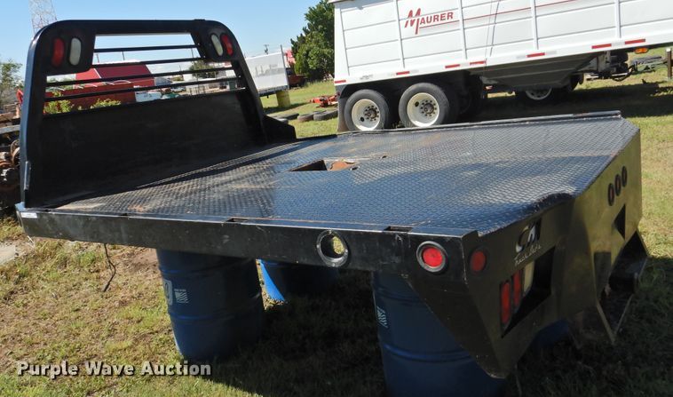 image for item JX9952 CM flatbed