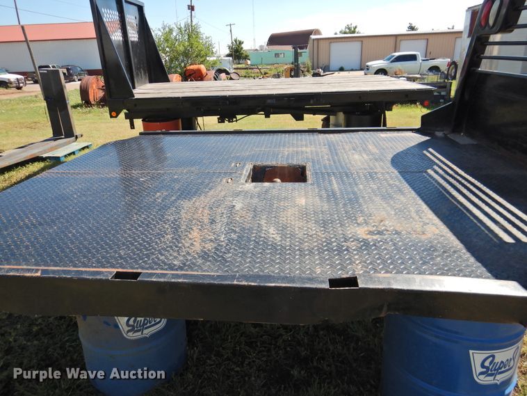 image for item JX9952 CM flatbed