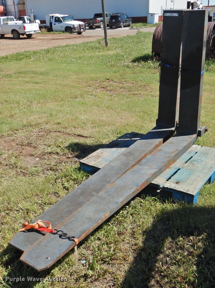 image for item JX9953 8'L forks