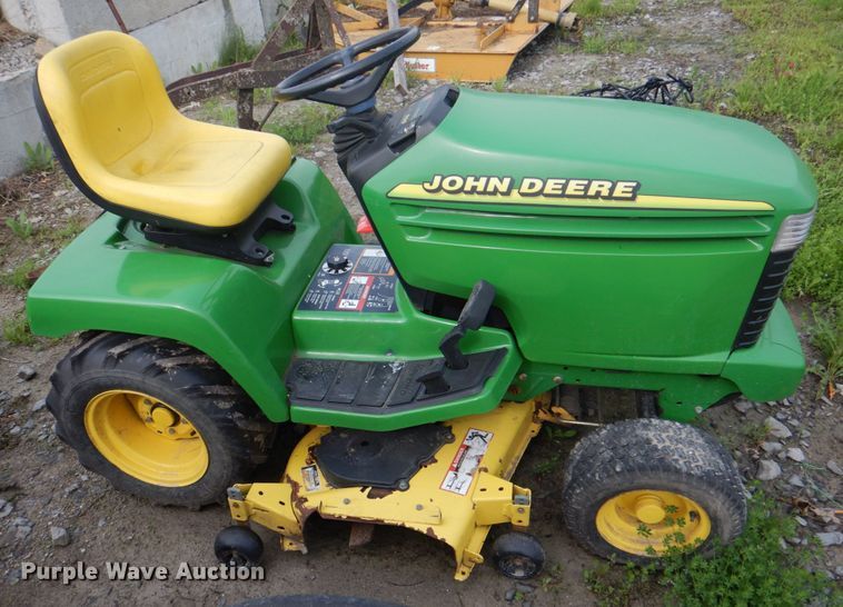 image for item JY9948 John Deere 335  lawn mower