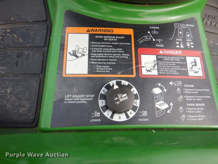 image for item JY9948 John Deere 335  lawn mower