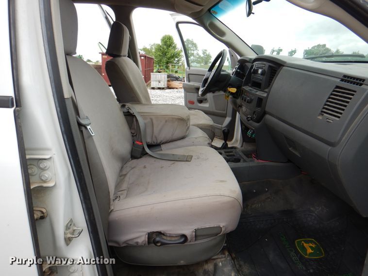 image for item JY9957 2008 Dodge Ram 5500 HD  utility / service truck