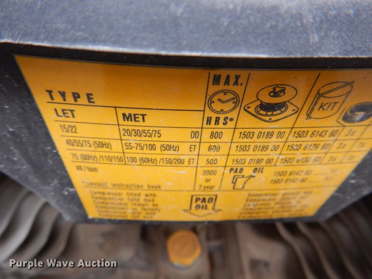 image for item JY9958 2005 GMC C5500  utility / service truck