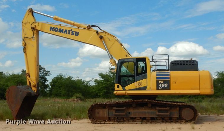 image for item DC2083 2013 Komatsu PC490LC-10  excavator