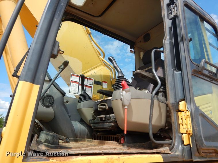 image for item DC2083 2013 Komatsu PC490LC-10  excavator