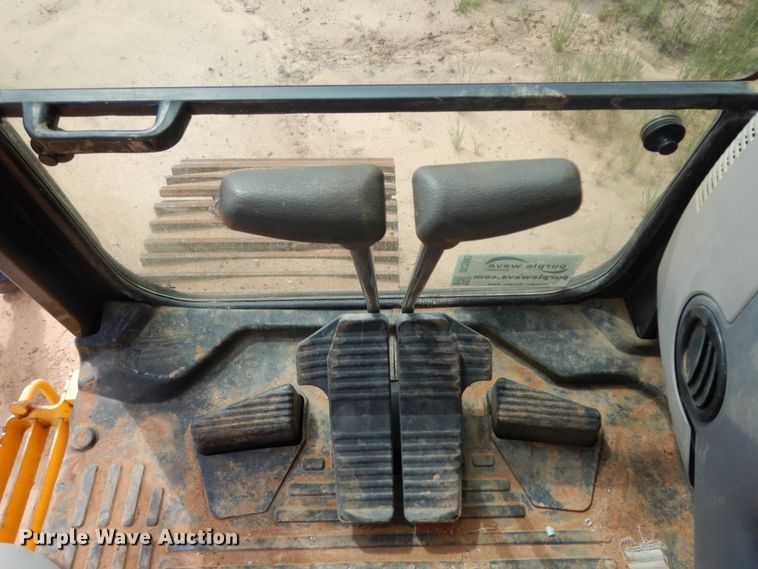 image for item DC2083 2013 Komatsu PC490LC-10  excavator