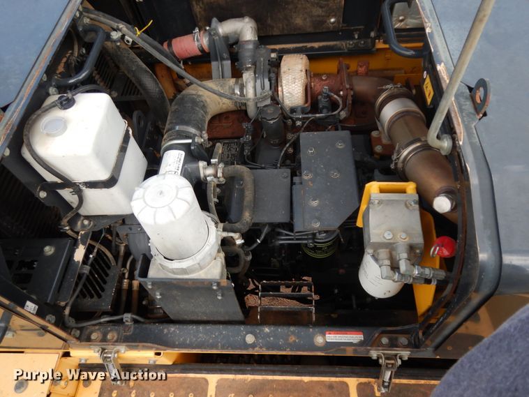 image for item DC2083 2013 Komatsu PC490LC-10  excavator