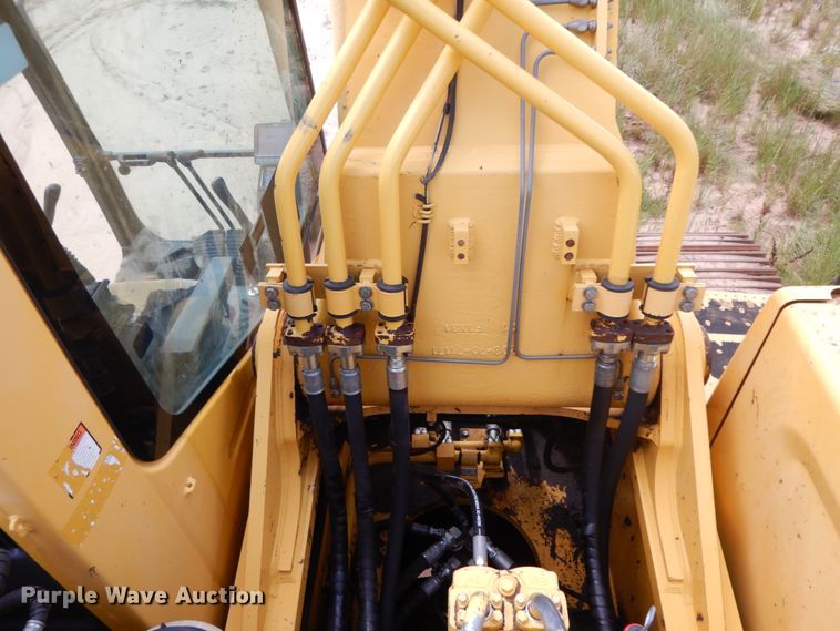 image for item DC2083 2013 Komatsu PC490LC-10  excavator
