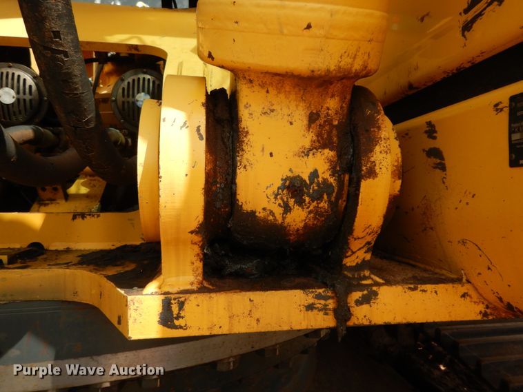 image for item DC2083 2013 Komatsu PC490LC-10  excavator