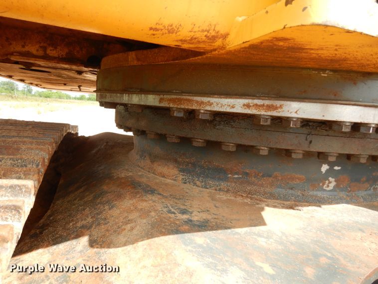 image for item DC2083 2013 Komatsu PC490LC-10  excavator