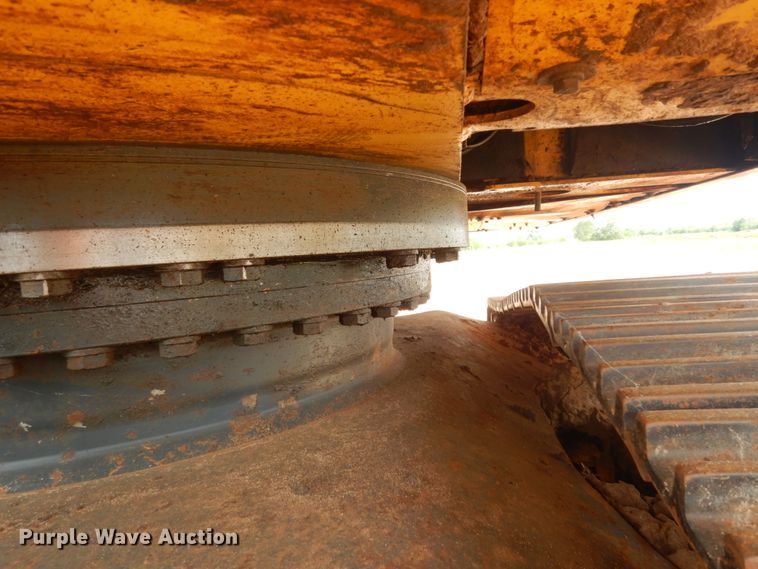 image for item DC2083 2013 Komatsu PC490LC-10  excavator