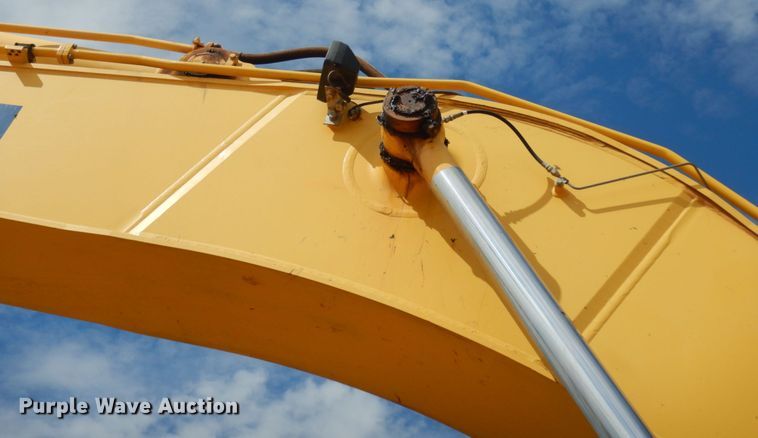 image for item DC2083 2013 Komatsu PC490LC-10  excavator