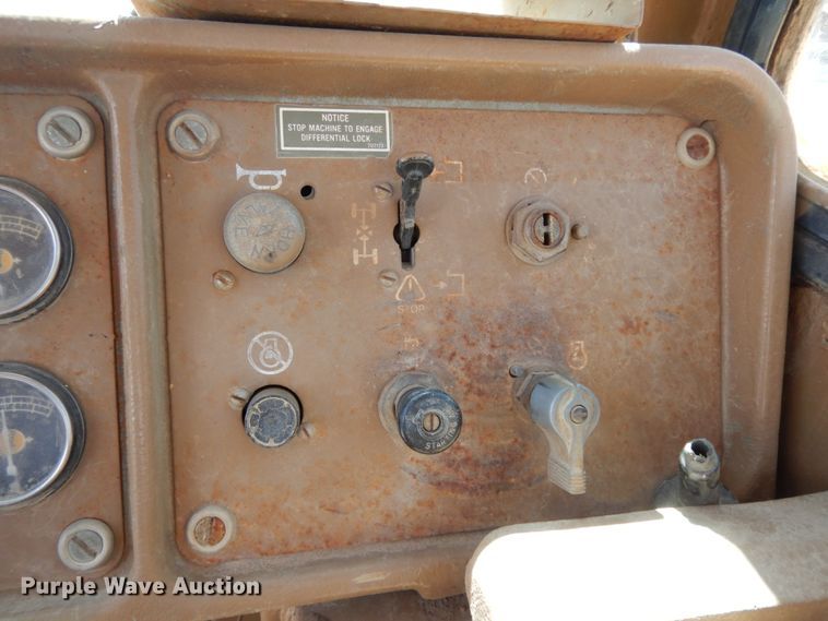 image for item DH5495 1988 Caterpillar D35C  haul truck